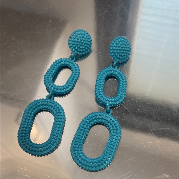 Jewelry - Elegant Blue Dangle Earrings